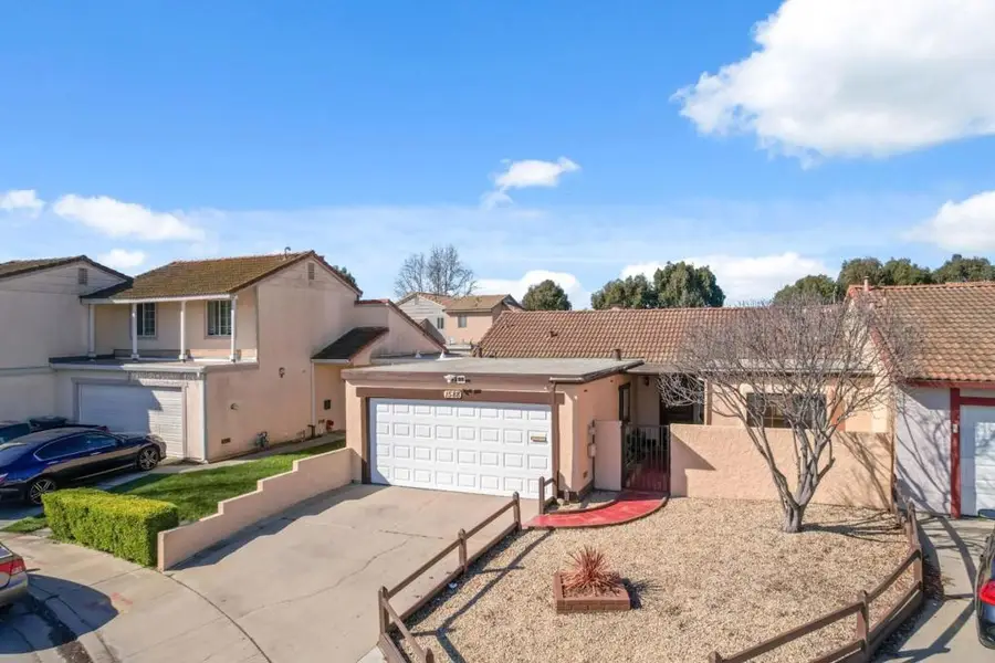 1588 Duran Street, Salinas, CA 93906 - Image #2