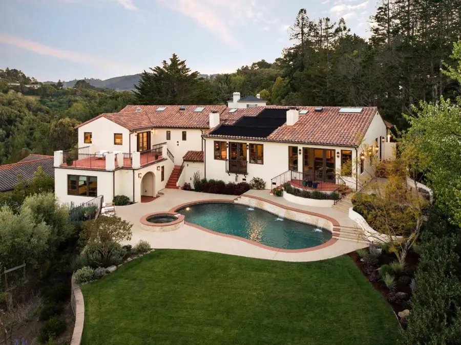 25 Searsville Court, Hillsborough, CA 94010 - Image #3