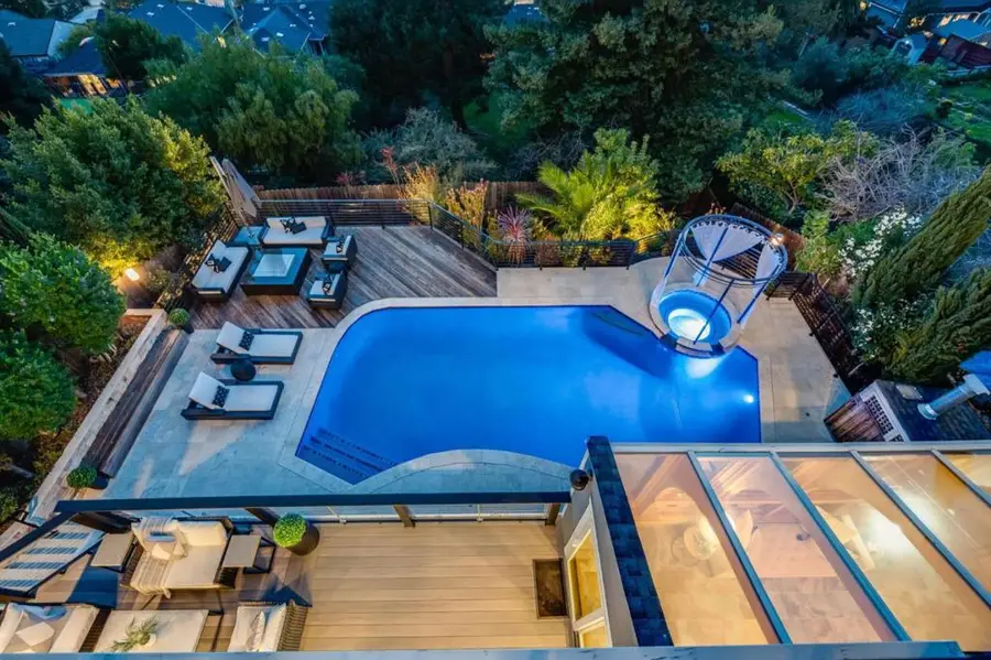 313 Clifton Avenue, San Carlos, CA 94070 - Image #2