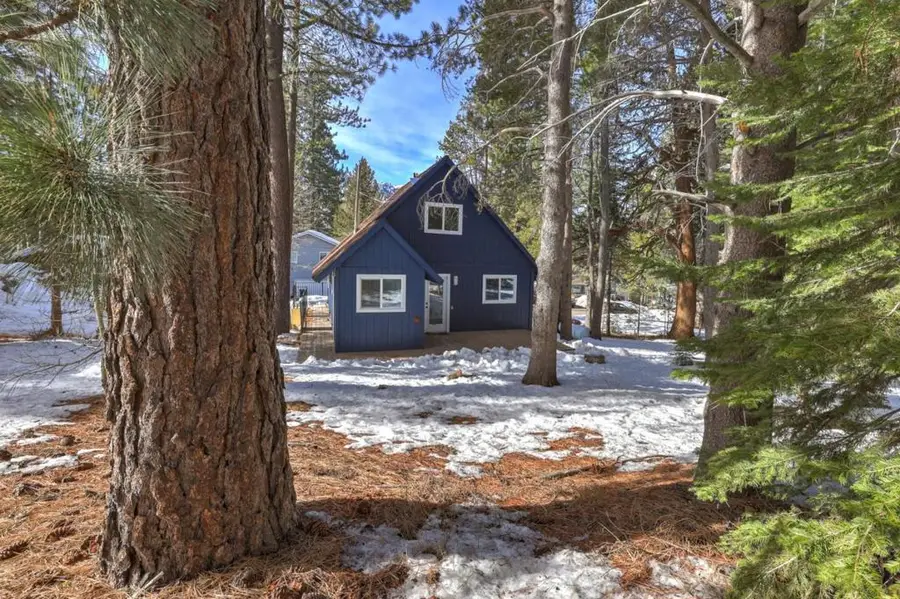 2161 Pinewood Drive, South Lake Tahoe, CA 96150 - #2