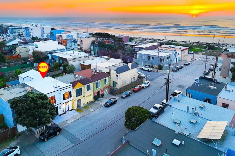 4329 Pacheco Street, San Francisco, CA 94116 - Image #2