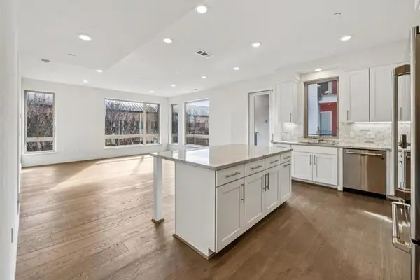 1058 Foster Square Lane #204, Foster City, CA 94404