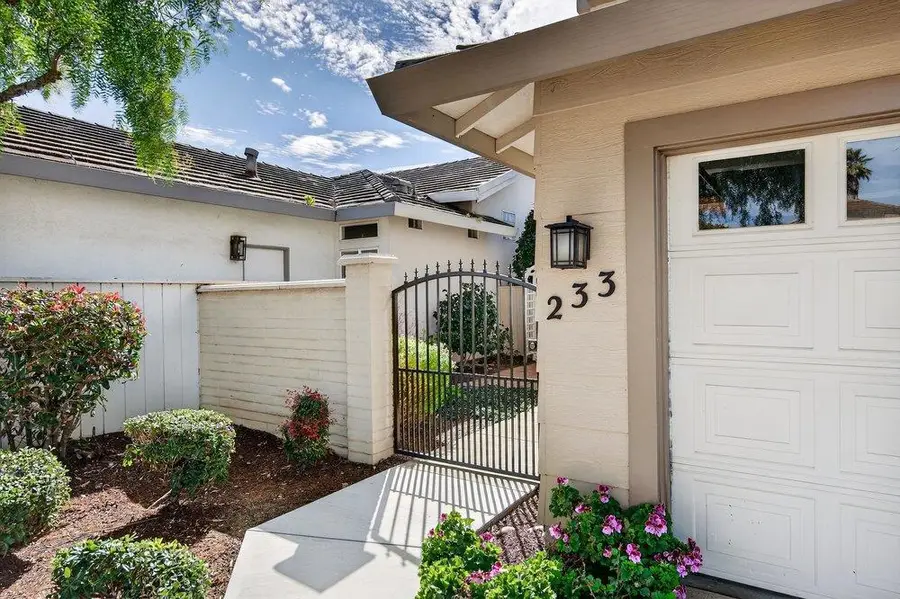 233 Montclair Lane, Salinas, CA 93906 - #2