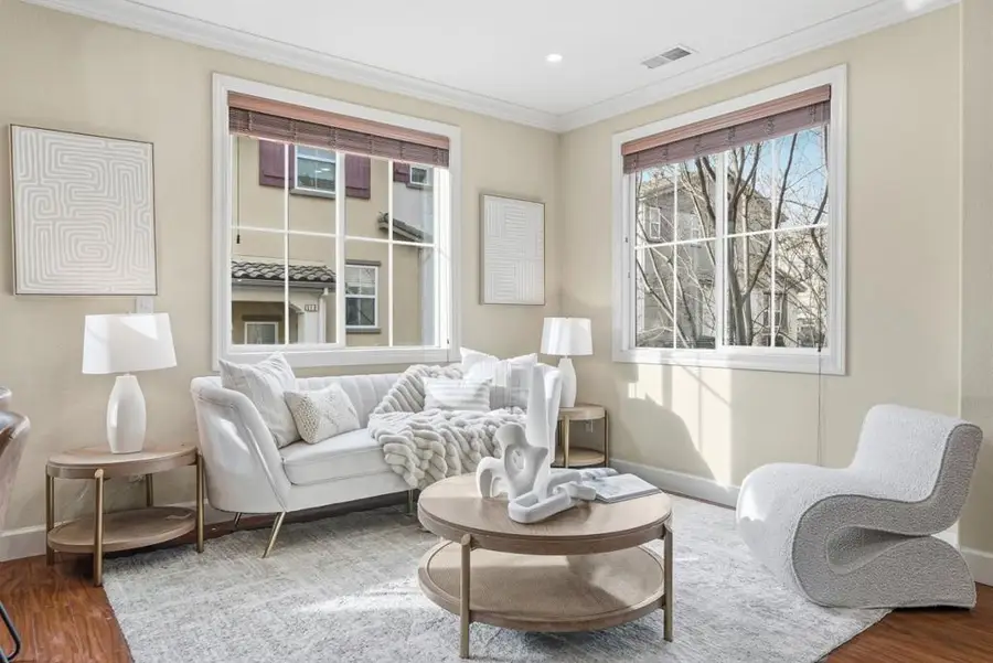 1069 Konstanz Terrace, Sunnyvale, CA 94089 - Image #3