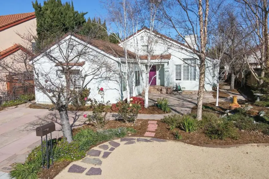 530 Chardonnay Way, Hollister, CA 95023 - Image #2