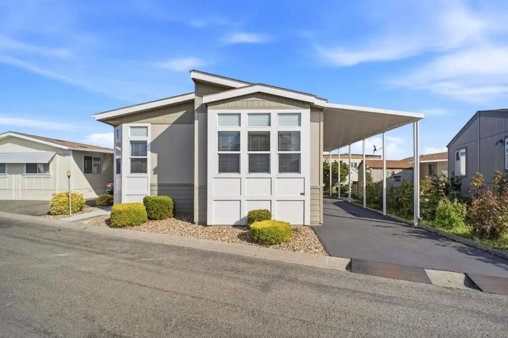 1200 W Winton Avenue, Hayward, CA 94545 - #1