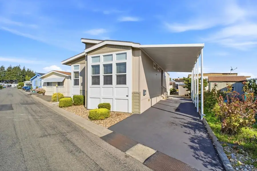 1200 W Winton Avenue, Hayward, CA 94545 - #2