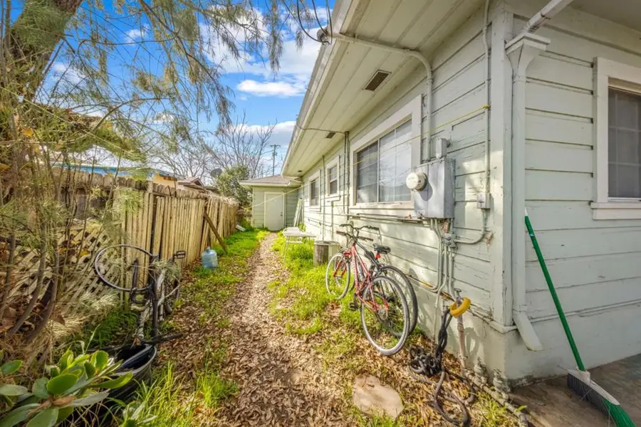 584 Monterey Road, Morgan Hill, CA 95037 - #3