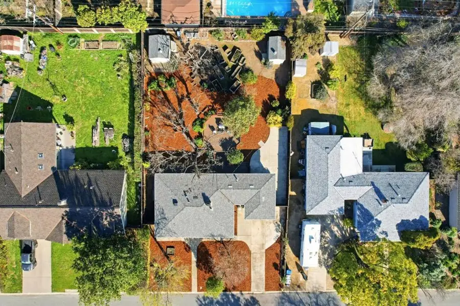 18597 Paseo Pueblo, Saratoga, CA 95070 - #2