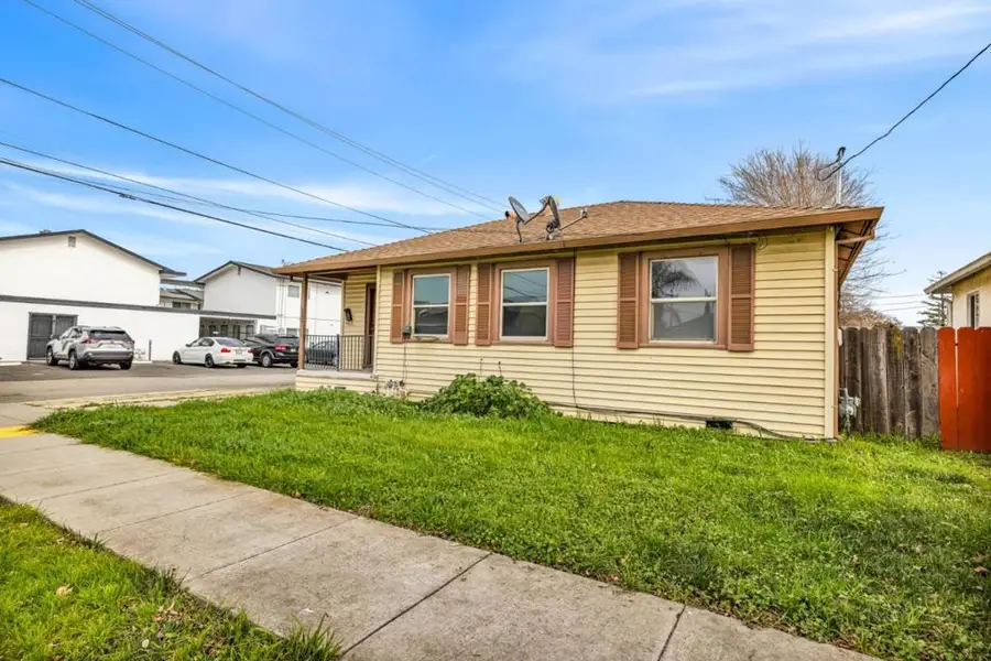 318 Taylor Street, Fairfield, CA 94533 - Image #3