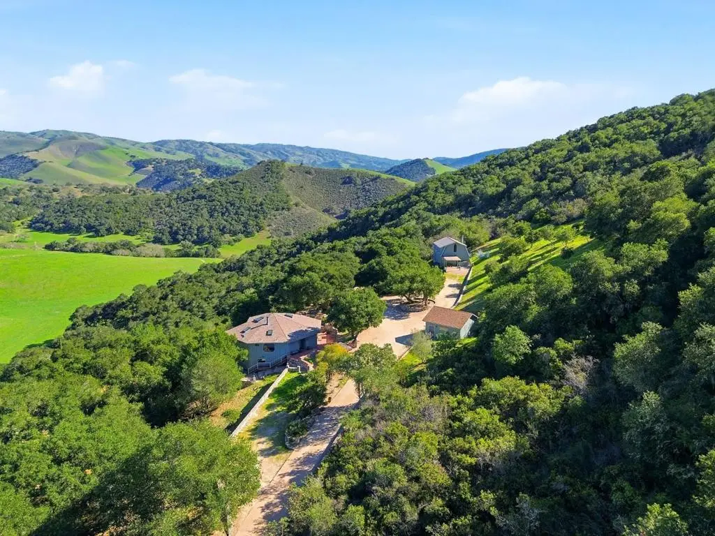 31420 Via La Naranga, Carmel Valley, CA 93924 - #1