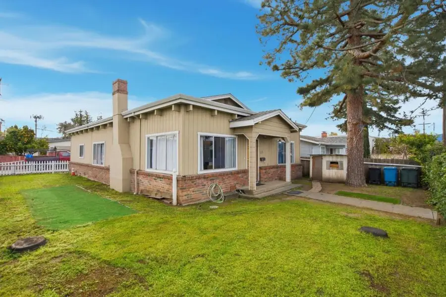 344 Buckeye Street, Redwood City, CA 94063 - #2