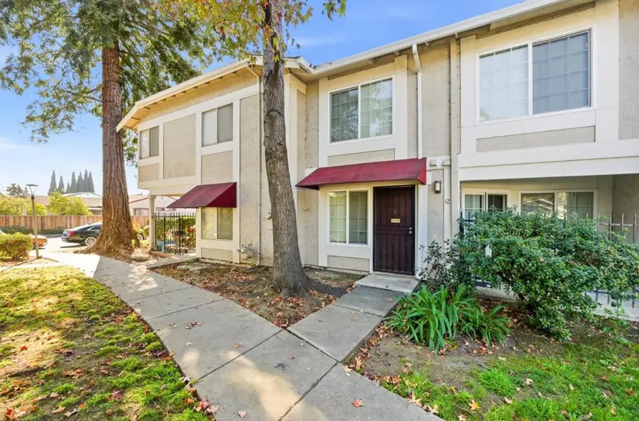 42 Muirfield Court, San Jose, CA 95116 - #2