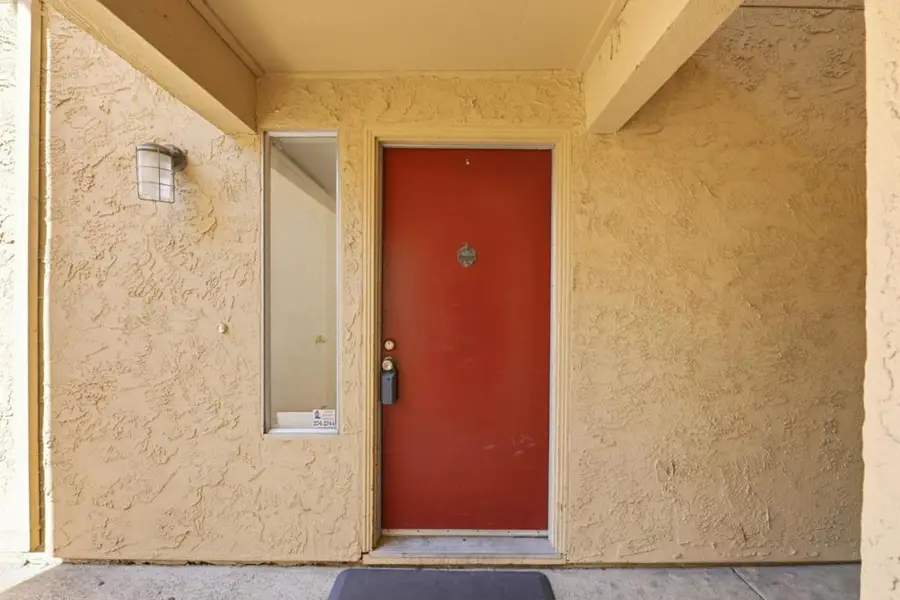 7 Las Moradas Circle, San Pablo, CA 94806 - Image #3