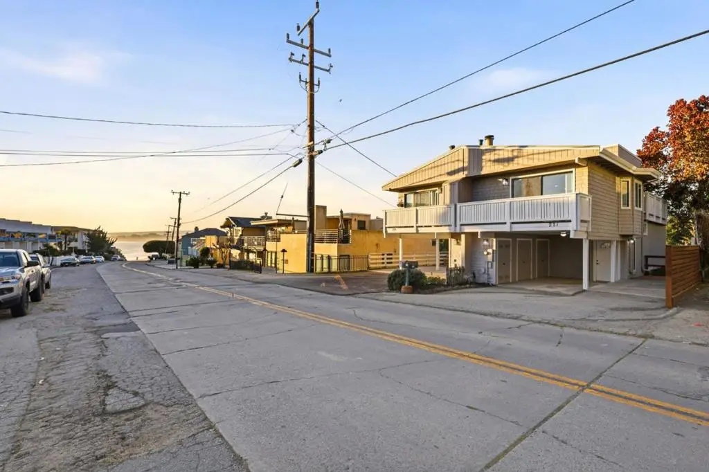 273 Rio Del Mar Boulevard, Aptos, CA 95003 - Image #1