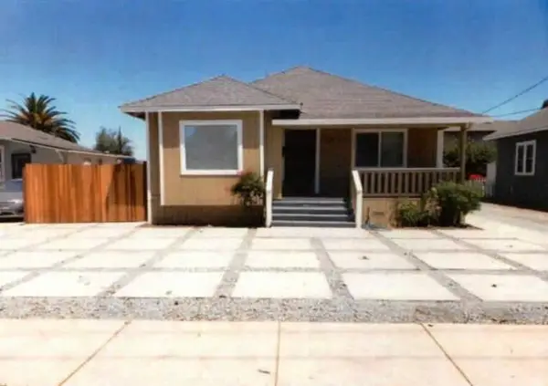 742 4th Street, Hollister, CA 95023