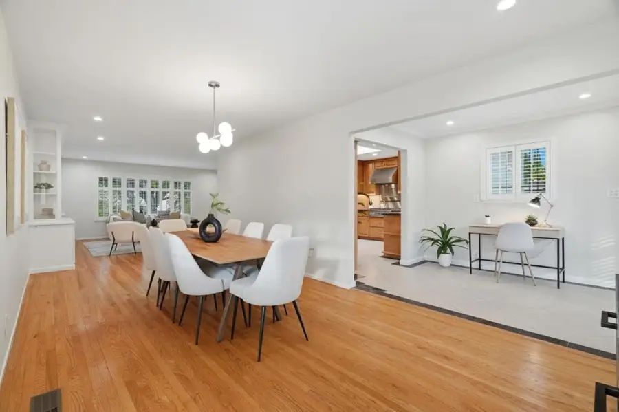 1554 Queenstown Court, Sunnyvale, CA 94087 - #3