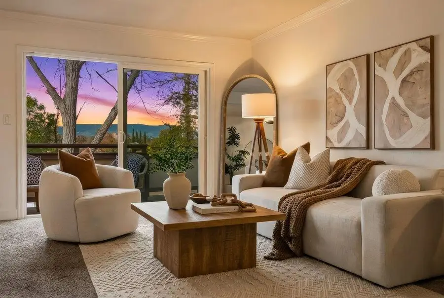 565 W Latimer Avenue, Campbell, CA 95008 - #3