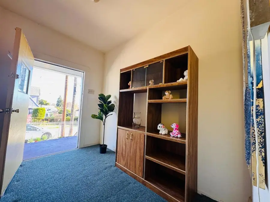 2737 12th Avenue, Oakland, CA 94606 - #3