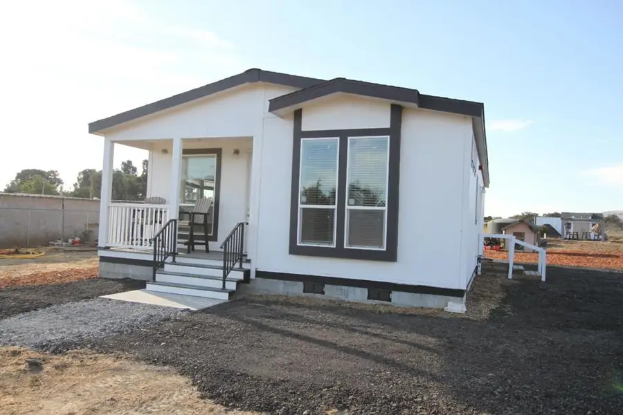 2055 Rucker Avenue, Gilroy, CA 95020 - #2