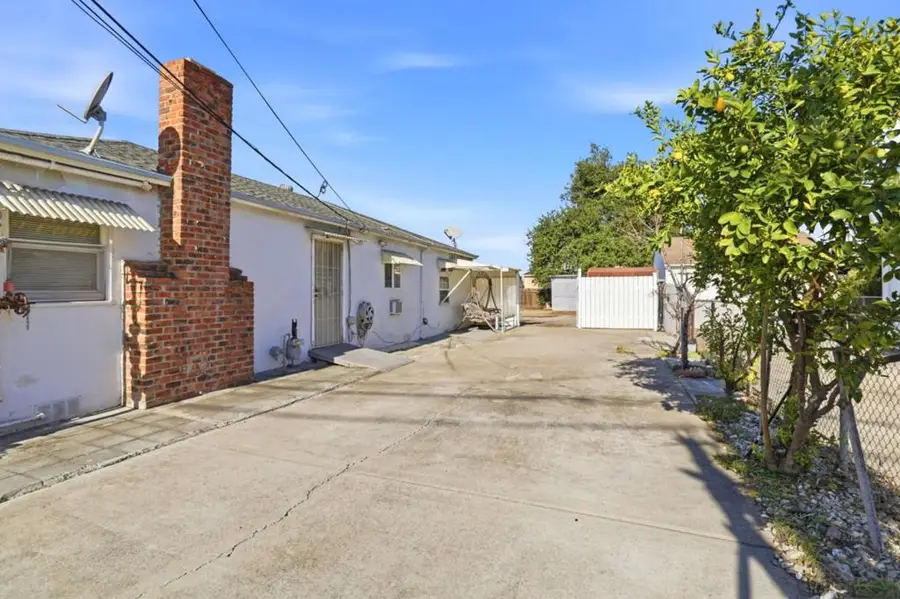 2935 Mckee Road, San Jose, CA 95127 - #3