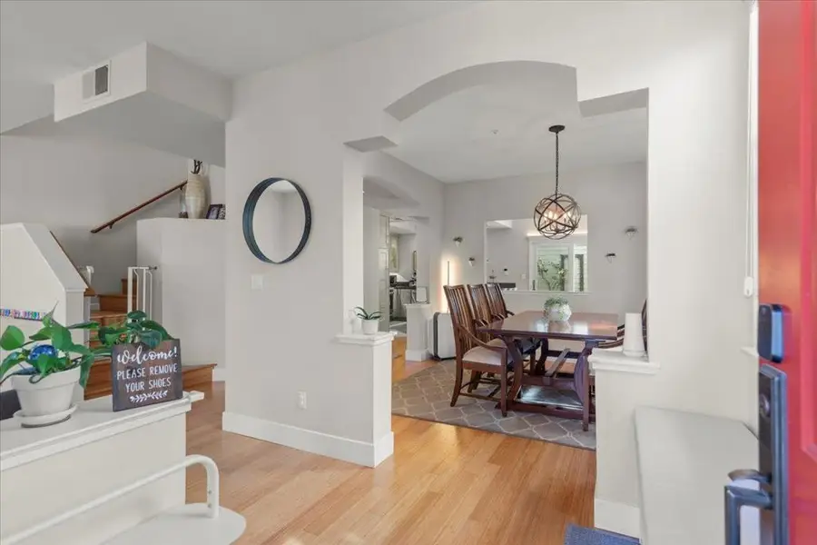 105 Village Circle, Santa Cruz, CA 95060 - #3