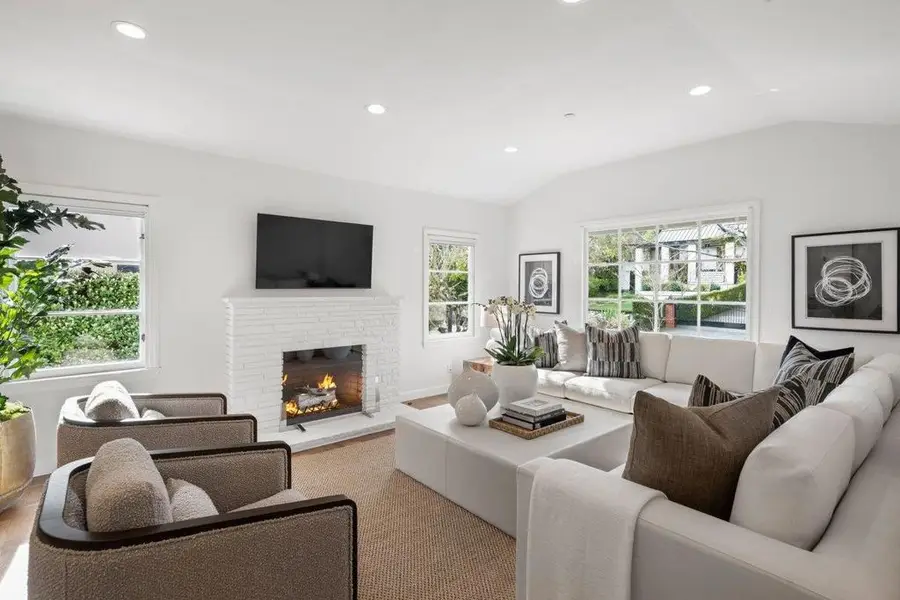 152 Pepper Avenue, Burlingame, CA 94010 - #2