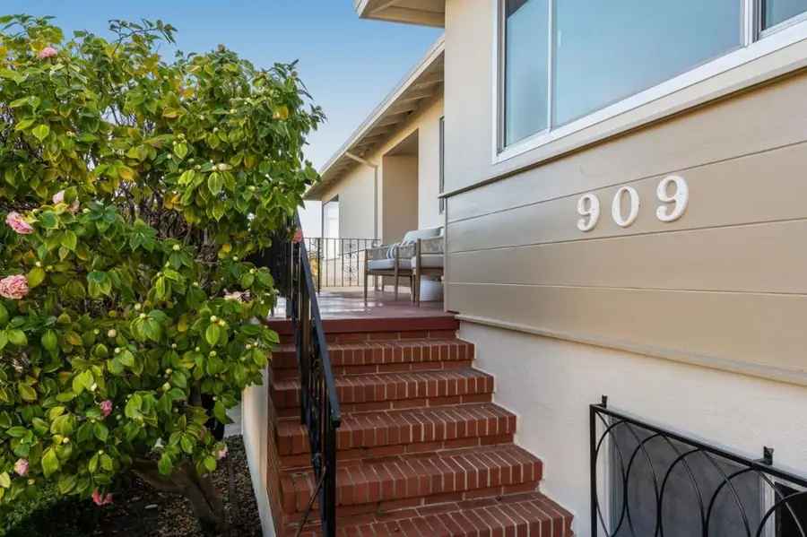 909 Hillcrest Boulevard, Millbrae, CA 94030 - #3