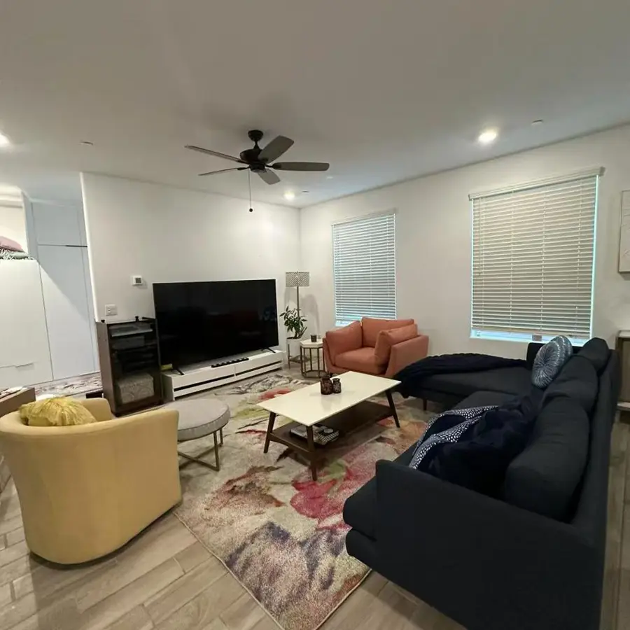 2732 E Teaberry Drive, Fresno, CA 93730 - #3