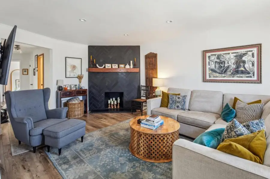 3833 Ortega Street, San Francisco, CA 94122 - #3