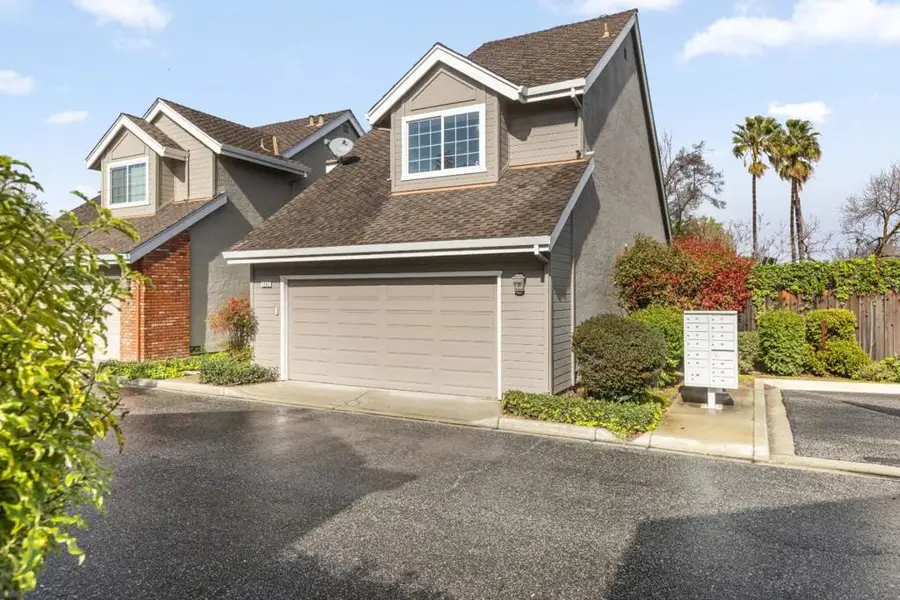 1292 Foxwood Way, San Jose, CA 95118 - #3