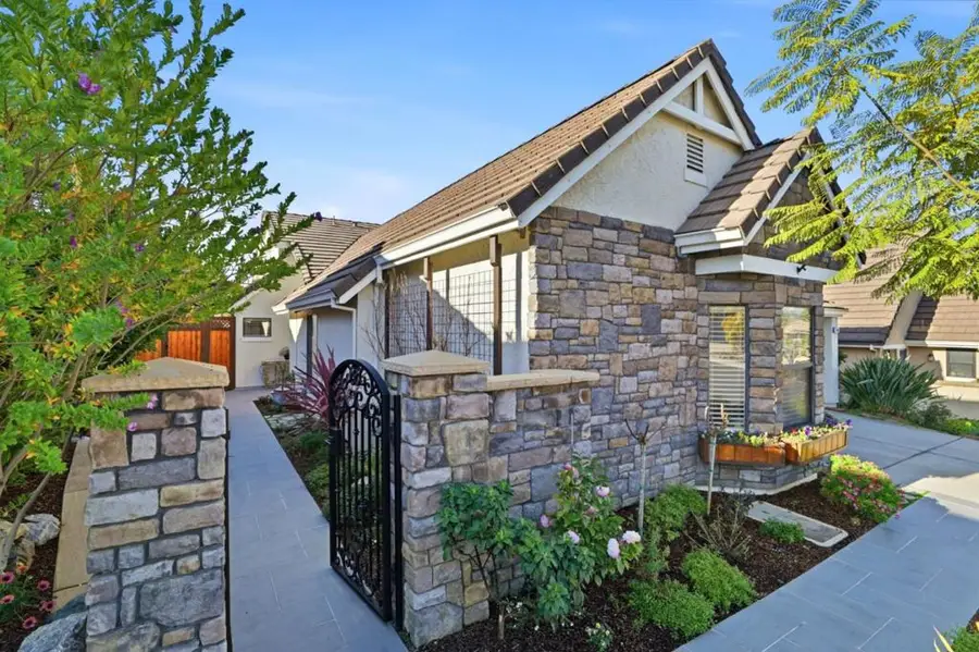 7945 Caledonia Drive, San Jose, CA 95135 - #2