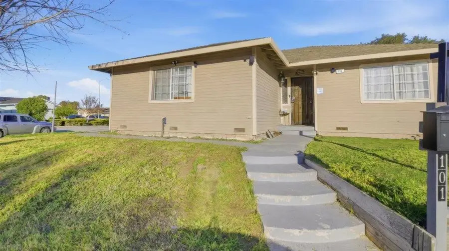 101 Westside Boulevard, Hollister, CA 95023 - #2