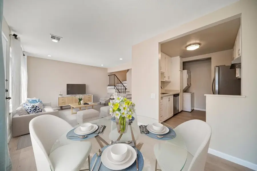 2697 Lone Bluff Way, San Jose, CA 95111 - #2