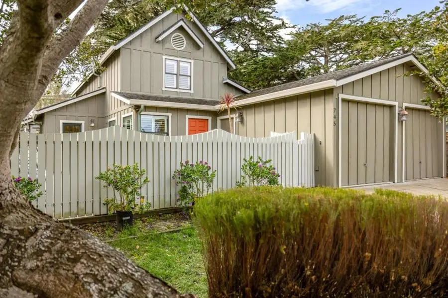 745 Sinex Avenue, Pacific Grove, CA 93950 - #3