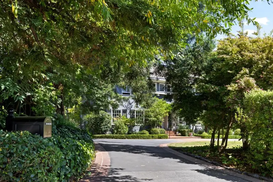 124 W Poplar Avenue, San Mateo, CA 94402 - #2