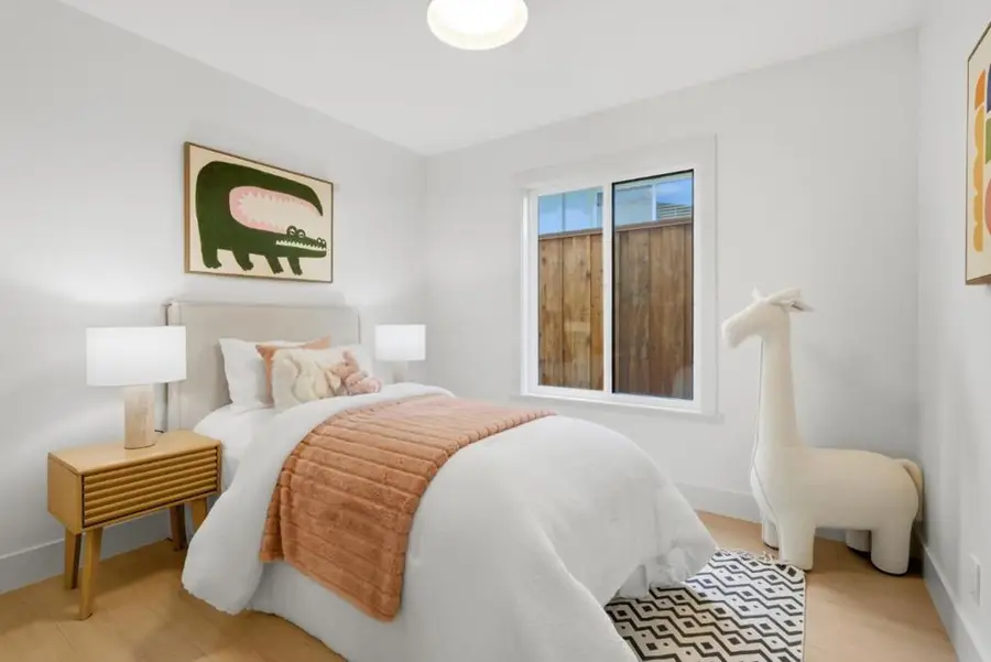 466 Holly Avenue, South San Francisco, CA 94080 - #2