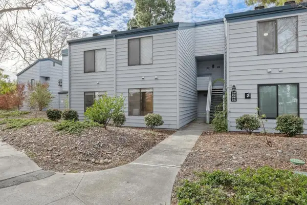 905 W Middlefield Road #917, Mountain View, CA 94043