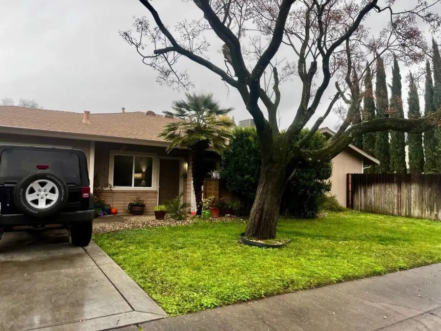 3332 Jayanne Way, Carmichael, CA 95608 - #2