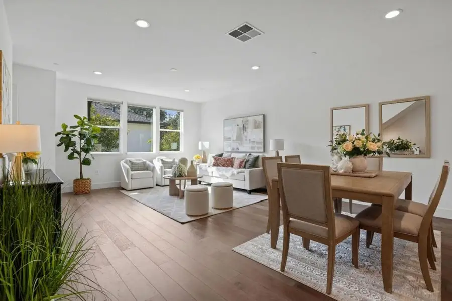 24 Avondale Avenue, Redwood City, CA 94062 - #2