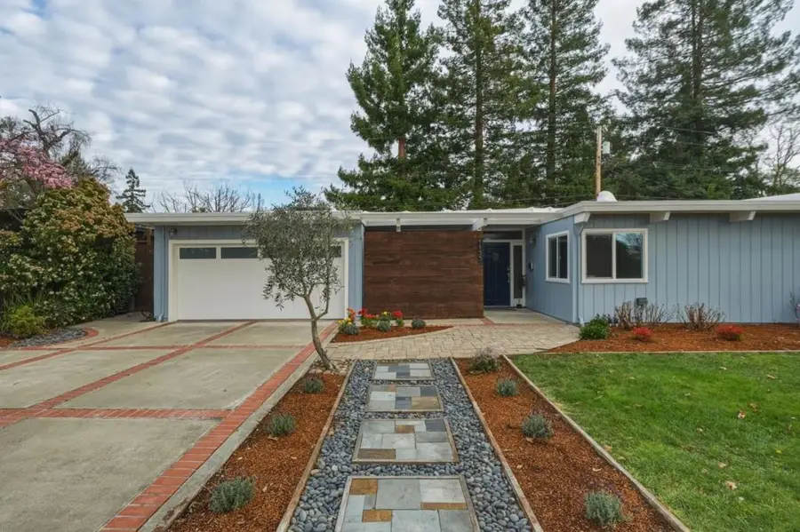 1135 Cedarwood Way, Redwood City, CA 94061 - #2