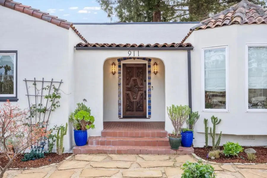 911 Vera Avenue, Redwood City, CA 94061 - #3