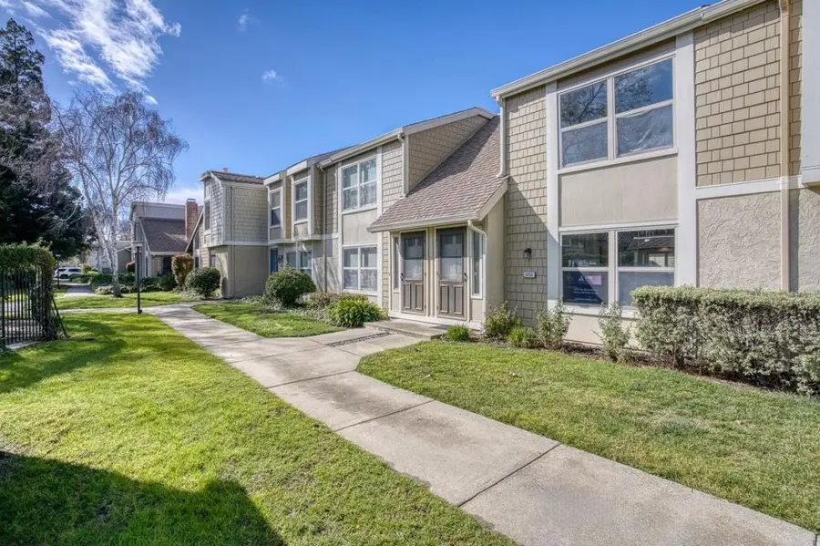 2252 Creek Bed Court, Santa Clara, CA 95054 - #3
