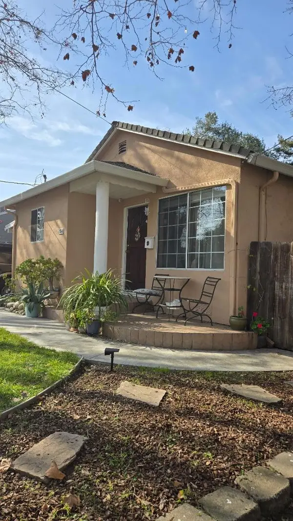 204 Park Street, Redwood City, CA 94061