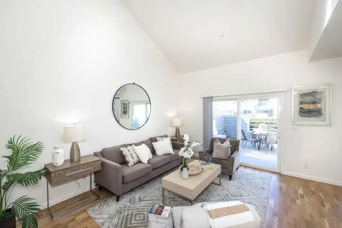 18 Binnacle Lane, Foster City, CA 94404 - #3