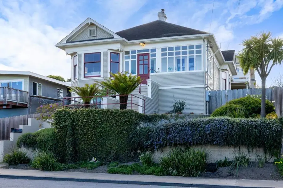 675 Pine Street, Monterey, CA 93940 - #2