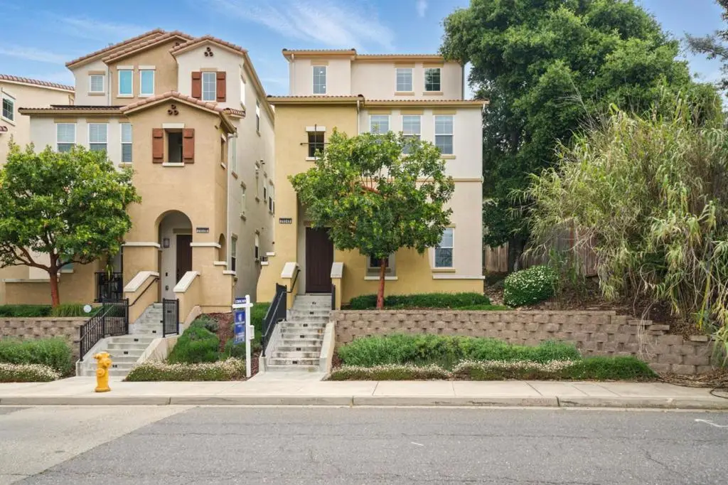 26540 Hayward Boulevard, Hayward, CA 94542 - #1