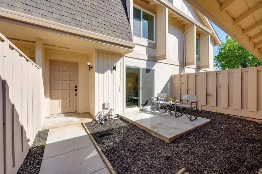 11032 Firethorne Drive, Cupertino, CA 95014 - #3