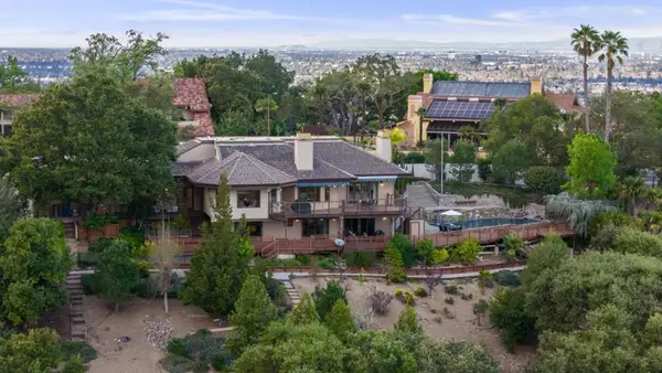 530 Santa Rosa Drive, Los Gatos, CA 95032