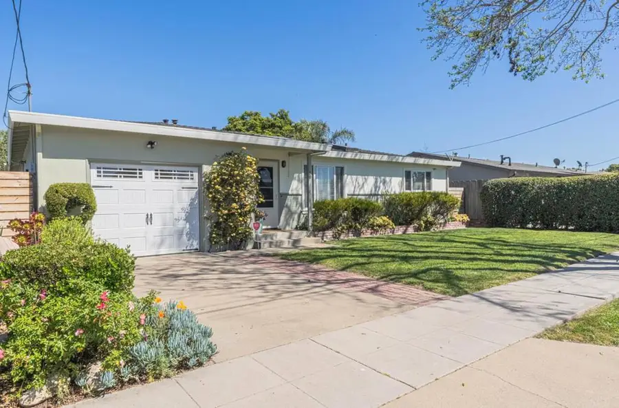 58 Young Drive, Salinas, CA 93901 - #3